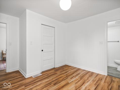 903 Dawson Street Indianapolis IN 46203