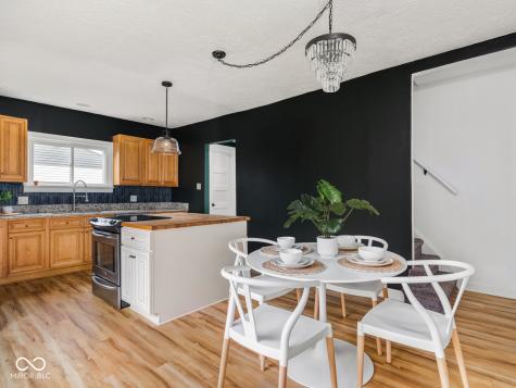 903 Dawson Street Indianapolis IN 46203
