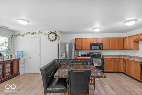 951 Curlew Lane Greenwood IN 46143