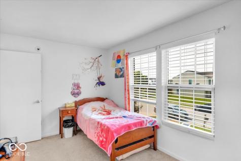 951 Curlew Lane Greenwood IN 46143