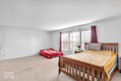 951 Curlew Lane Greenwood IN 46143