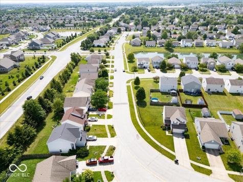 951 Curlew Lane Greenwood IN 46143