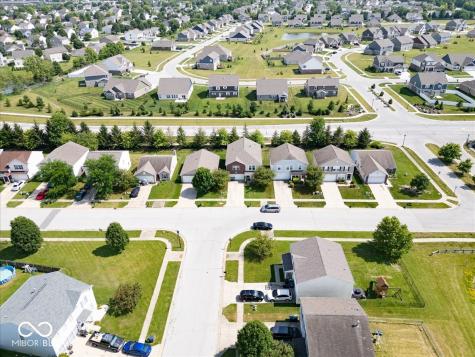 951 Curlew Lane Greenwood IN 46143