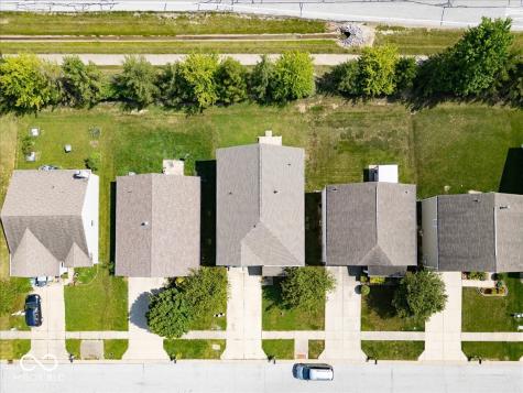 951 Curlew Lane Greenwood IN 46143