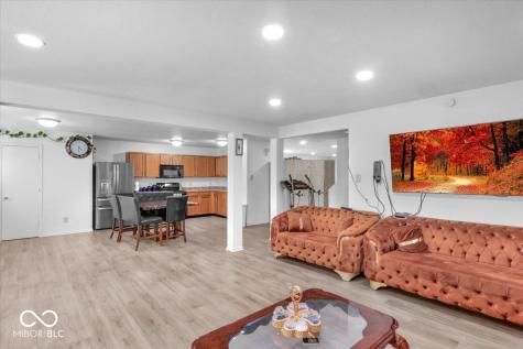 951 Curlew Lane Greenwood IN 46143
