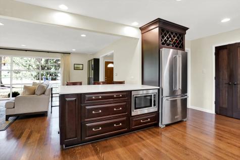 7801 Forest Lane Indianapolis IN 46240