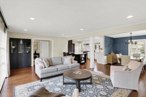 7801 Forest Lane Indianapolis IN 46240