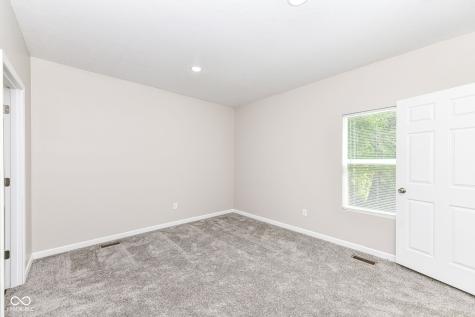 1031 Blaine Avenue Indianapolis IN 46221