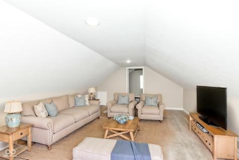 1031 Blaine Avenue Indianapolis IN 46221