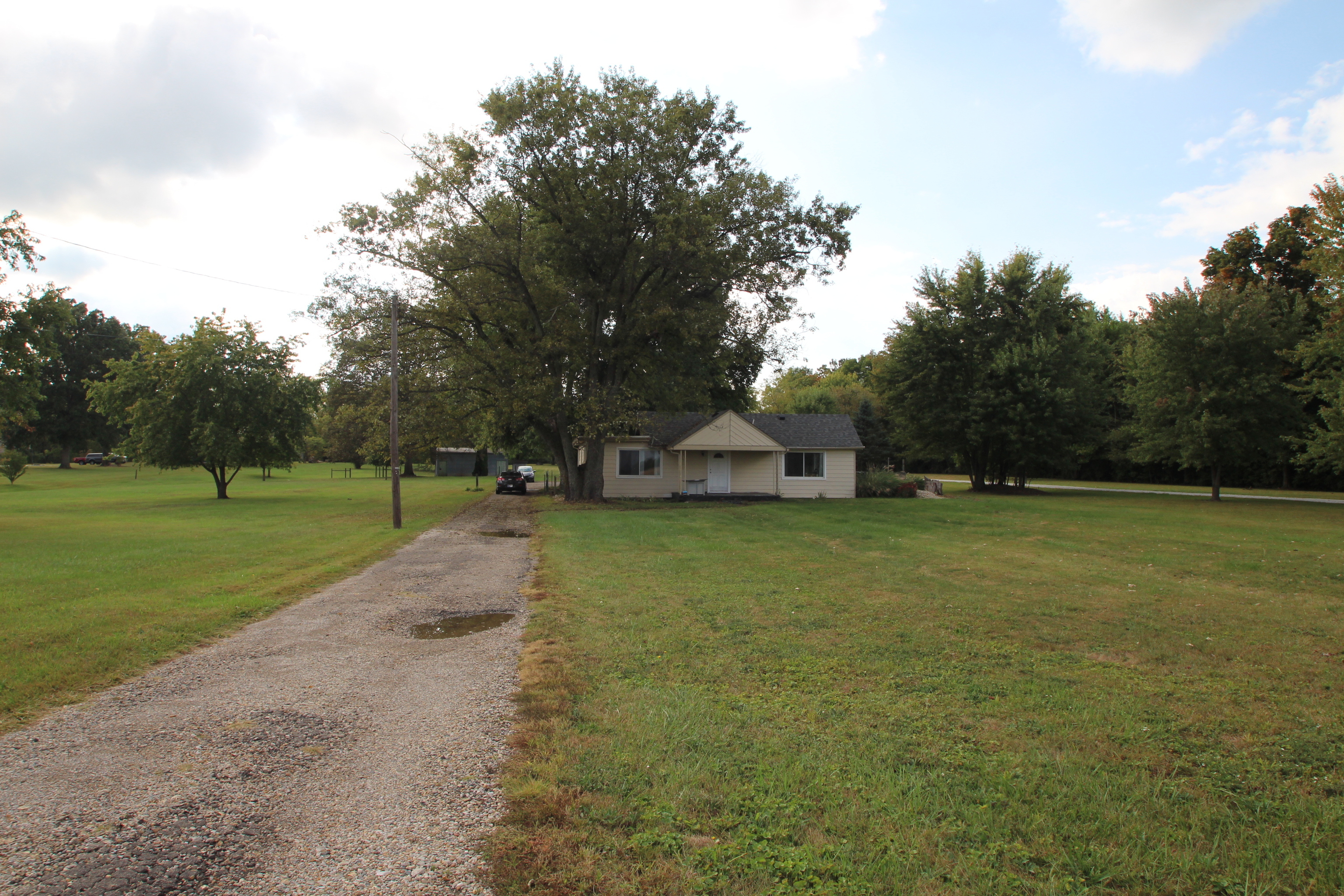 7154 S Mooresville Road Indianapolis IN 46221