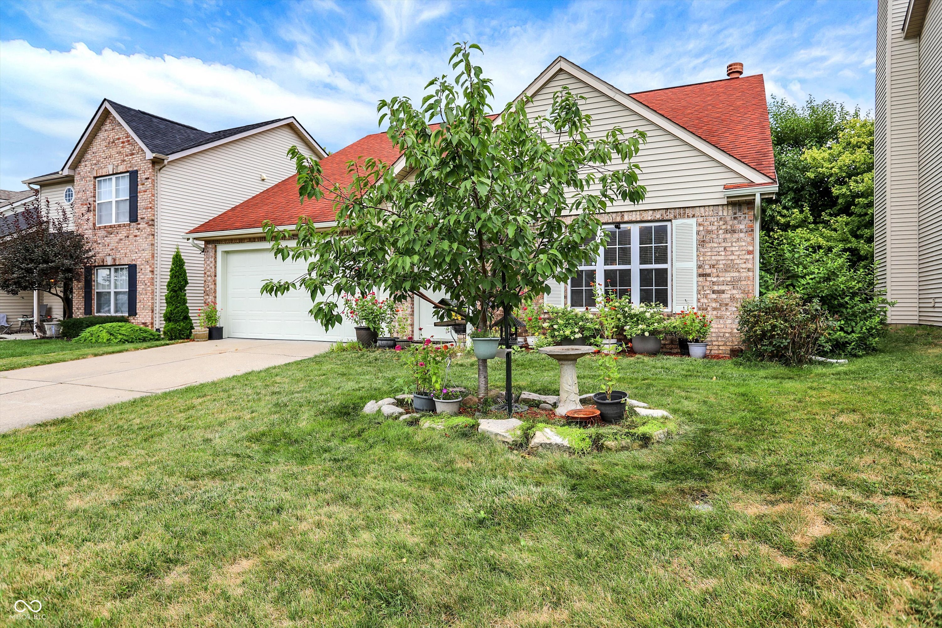 14928 Oak Road Carmel IN 46033