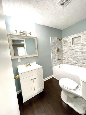 4950 E 18th Street Indianapolis IN 46218