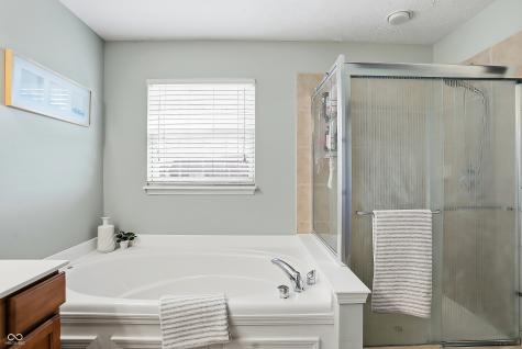 6013 Salisbury Lane Noblesville IN 46062