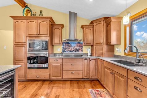 238 Glenbrook Lane Avon IN 46123