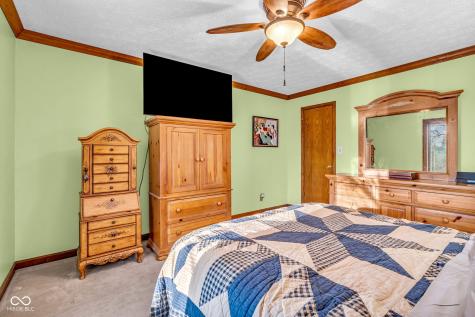 238 Glenbrook Lane Avon IN 46123