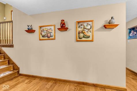 238 Glenbrook Lane Avon IN 46123