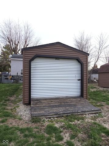 5241 W Marietta Railroad Street Shelbyville IN 46176