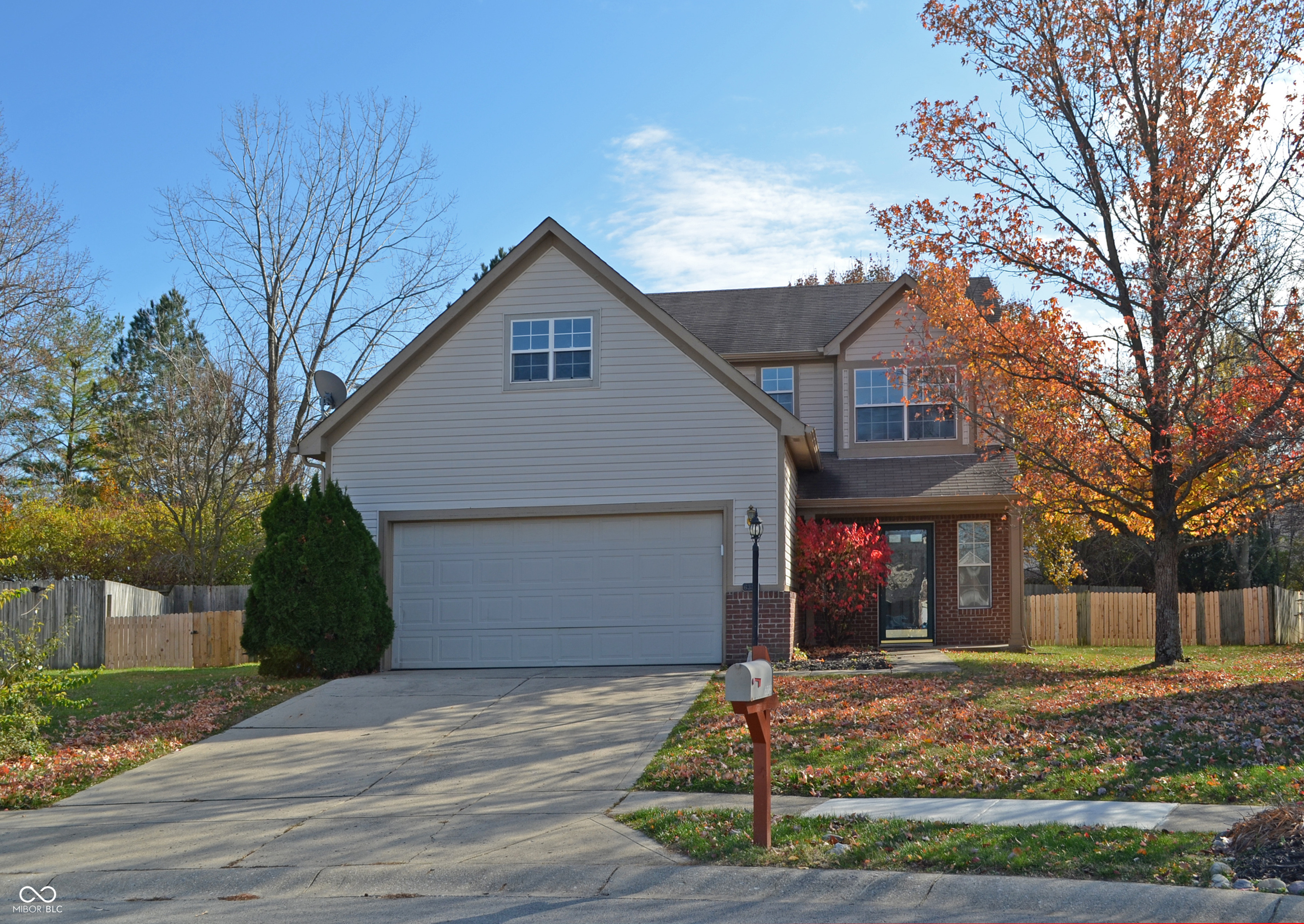 6389 Hillview Circle Fishers IN 46038