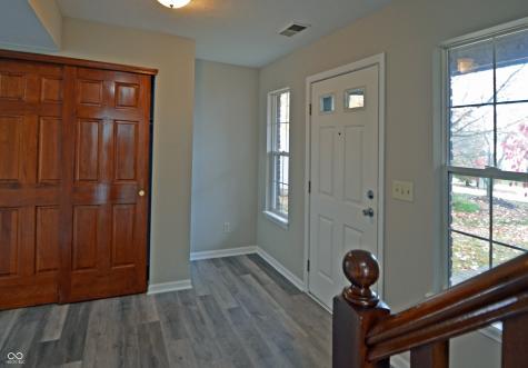 6389 Hillview Circle Fishers IN 46038