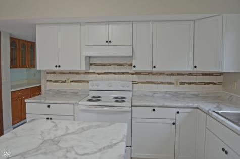 6389 Hillview Circle Fishers IN 46038