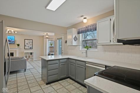 7572 Sycamore Grove Court Indianapolis IN 46260