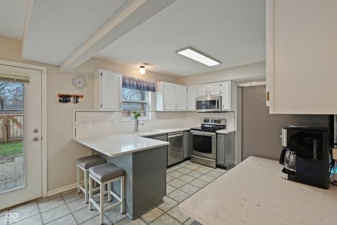 7572 Sycamore Grove Court Indianapolis IN 46260