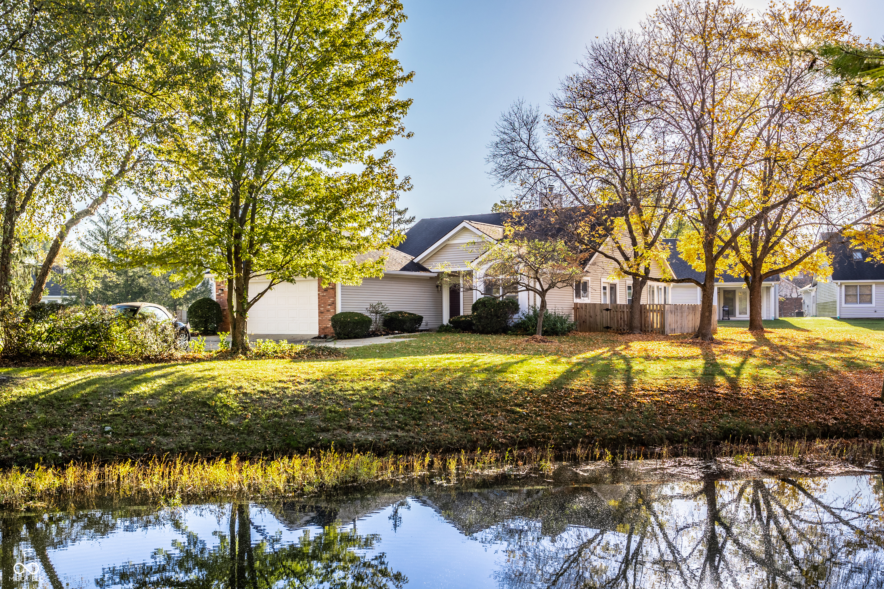 7562 Brackenwood Circle N Indianapolis IN 46260