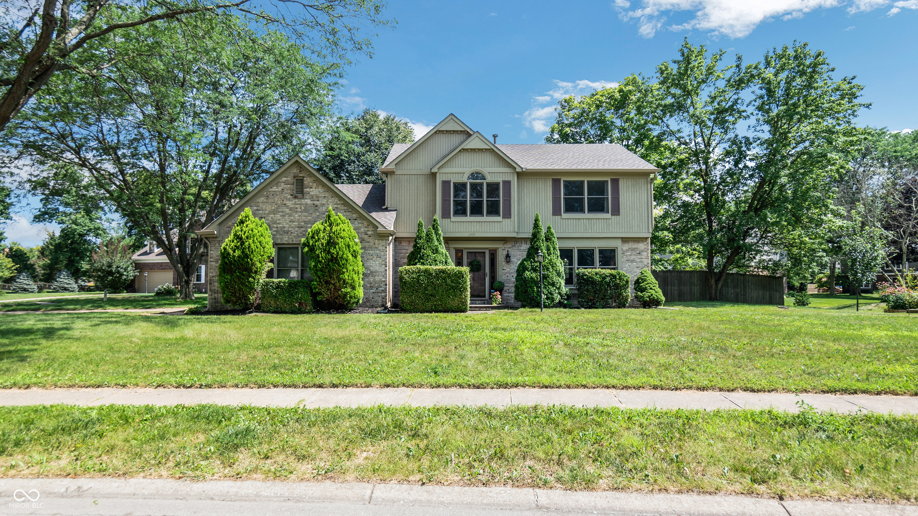 803 Meadow Crescent Carmel IN 46032