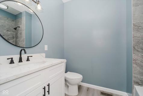 2429 N Centennial Street Indianapolis IN 46222