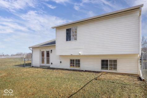 8278 N Waterford Drive Columbus IN 47201