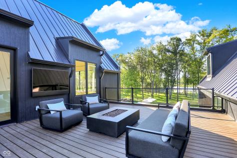 9475 Windy Hills Drive Zionsville IN 46077