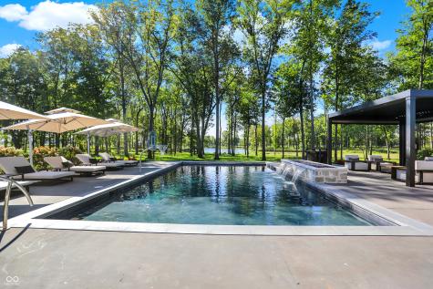 9475 Windy Hills Drive Zionsville IN 46077