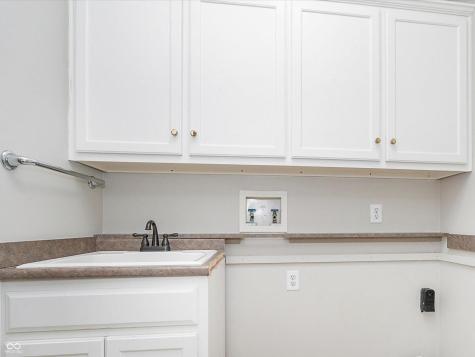 11158 Ravenna Way Indianapolis IN 46236