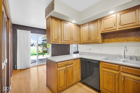 4540 Woodcrest Drive Columbus IN 47203
