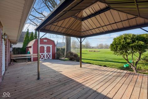 4540 Woodcrest Drive Columbus IN 47203