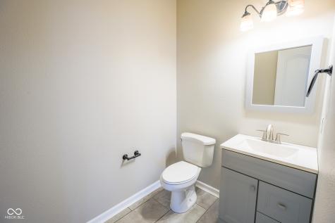 12548 Courage Crossing Fishers IN 46037