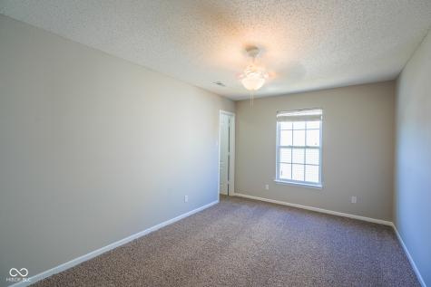 12548 Courage Crossing Fishers IN 46037