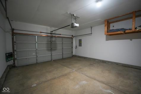 12548 Courage Crossing Fishers IN 46037