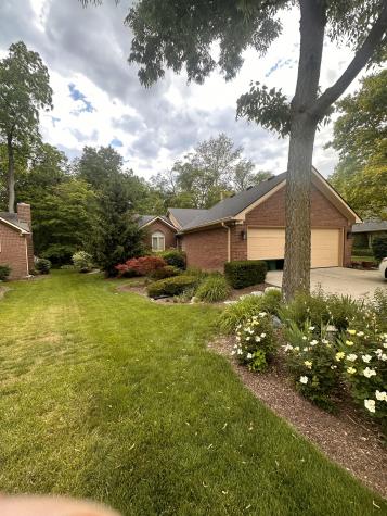 9318 West Point Place Indianapolis IN 46268