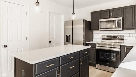 6365 W Oxford Lane Mccordsville IN 46055