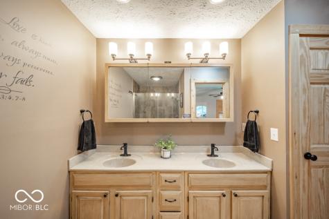 7018 S 650 W Pendleton IN 46064