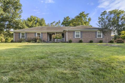 6975 Woodridge Drive Avon IN 46123