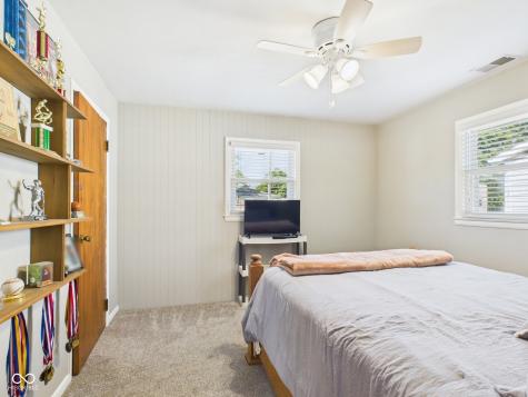 407 S Walnut Street New Castle IN 47362