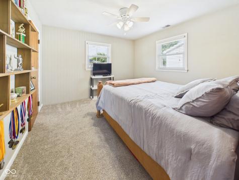 407 S Walnut Street New Castle IN 47362