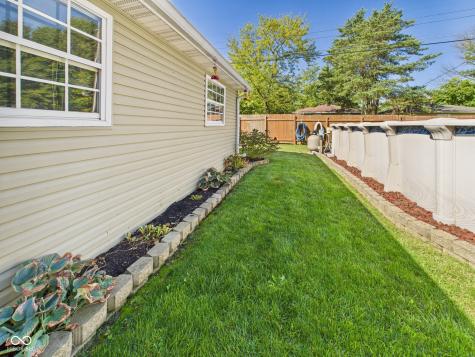 407 S Walnut Street New Castle IN 47362