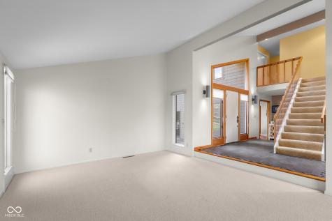 3830 Cove Road Columbus IN 47203