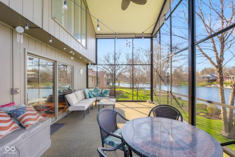 3830 Cove Road Columbus IN 47203