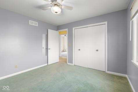 3830 Cove Road Columbus IN 47203