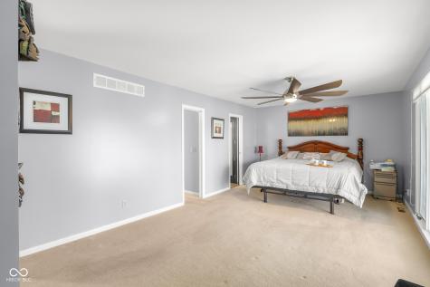 3830 Cove Road Columbus IN 47203