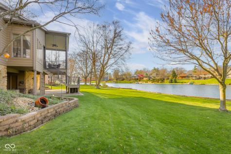 3830 Cove Road Columbus IN 47203
